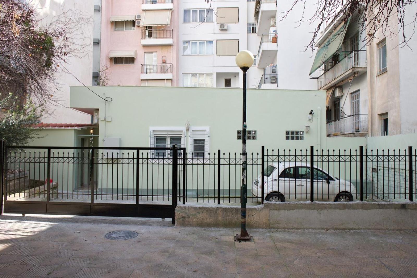 Aroura Homes Garden House 2Br 2Ba Free Parking Афіни Екстер'єр фото
